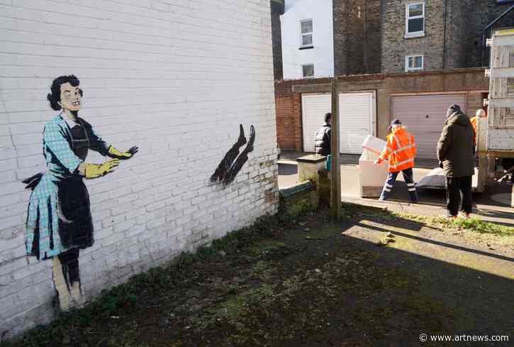 Freezer from Banksy Valentine’s Day Mural is Removed for a Second Time