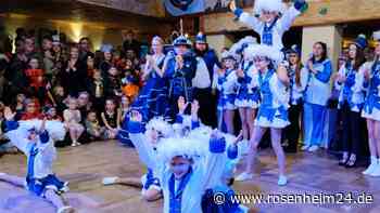 Kinder feiern Fasching: So lief der Rettenbacher Blau Weiss-Ball