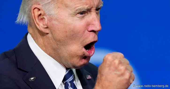 Räuspern, husten, steifer Gang: Biden im Gesundheitscheck