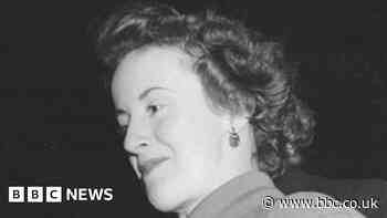 Tributes to pioneering cyclist Eileen Sheridan after death aged 99