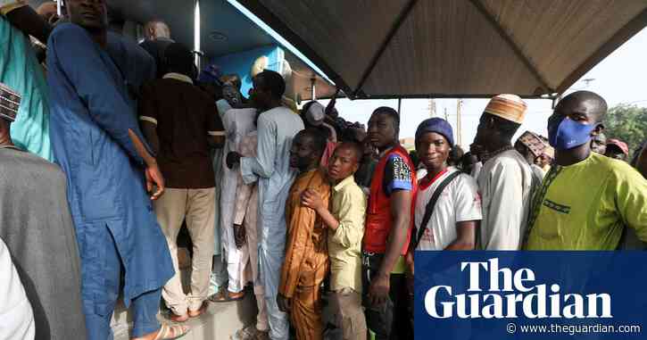 Riots erupt in Nigerian cities as bank policy leads to scarcity of cash