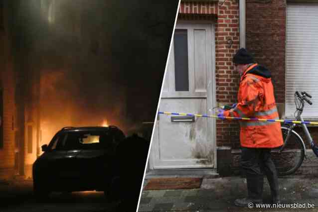 Eigenares van in brand gestoken auto reageert ontzet: “Waarom moesten ze mijn wagen hebben?”