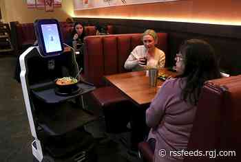 Meet Dudley, the new serving robot at ijji Noodle House & Poke Don in Reno