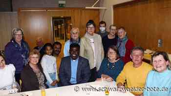 Pater Peter in Altensteig: Andere Blickwinkel durch Gespräche