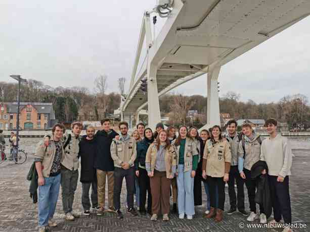 Salangaanbrug verbindt oevers van Zeekanaal als blijvend eerbetoon aan overleden scoutsleider Frederik Vanclooster: “Hij was ook een brug tussen mensen”