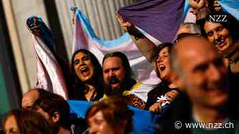 Abtreibung und Transsexualität: Spanien verabschiedet zwei umstrittene Gesetze