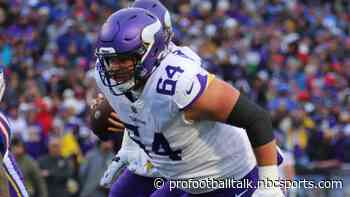 Vikings re-sign Blake Brandel