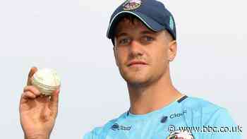 Luc Benkenstein: Essex all-rounder signs new two-year contract