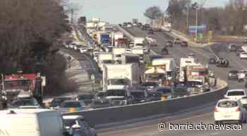 Multi-vehicle collision causes traffic chaos on Highway 400 in Barrie