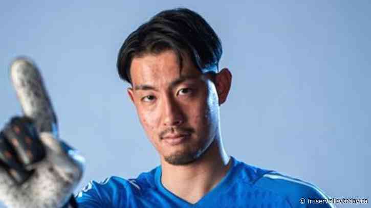 Vancouver Whitecaps sign Japanese goalkeeper Yohei Takaoka to two-year deal