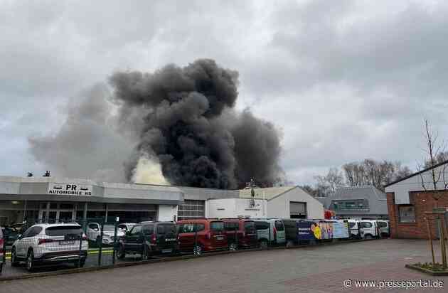 FW-GE: Brennt Lagerhalle an der Engelbertstraße - Großbrand in Resse fordert die Feuerwehr Gelsenkirchen