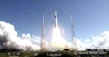 FAA Moves to Fine SpaceX Over August Starlink Launch     - CNET