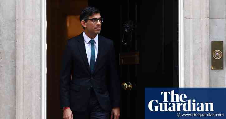 Sunak facing threat of Tory rebellion over Northern Ireland protocol plans