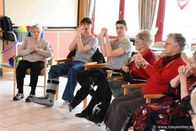 Studenten laten bewoners Sint-Felix bewegen