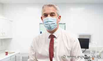 Steve Barclay orders probe into 'woke pamphlet' advising NHS how to be gender neutral