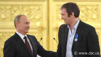 What to do about a problem called Alex Ovechkin: A look at the NHLer's close ties to Putin