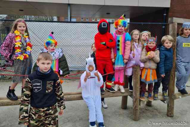 Actie na carnavalsstoet ten voordele van Kinderkankerfonds