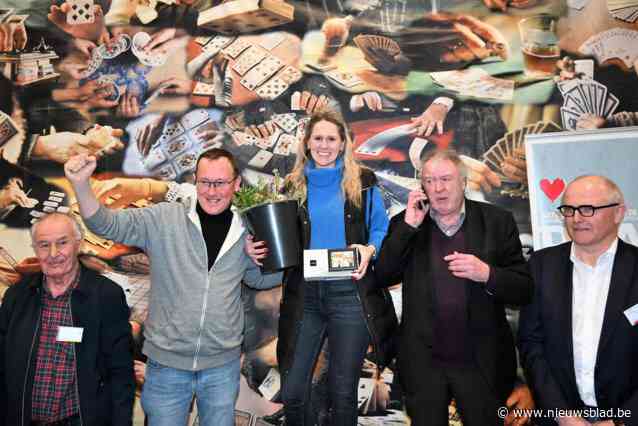 Ze leerde manillen bij haar oma, nu is Steffi ‘Girl Power’ Duyck (34) de beste ter wereld: “Ik zal deze overwinning koesteren”