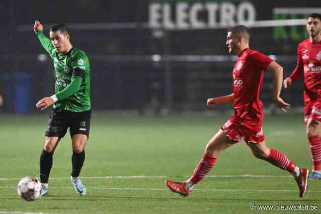 Tranen op de Kloppers bij eerbetoon aan overleden voorzitter en nieuwe nederlaag: “Nog dertien wedstrijden om scheve situatie recht te zetten”
