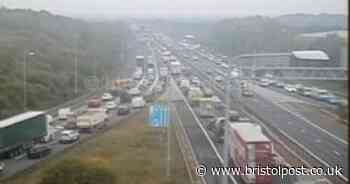 M4 traffic live: Vehicle fire brings motorway to standstill near M5 junction