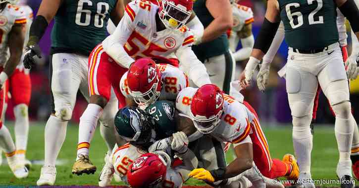 NFL Players' Lives at Risk? Association Urged to Begin Screening for Potentially Fatal Condition