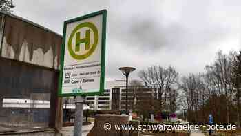 Klinik in Calw: Landkreis will nicht für Busfahrten an Sonntagen zahlen