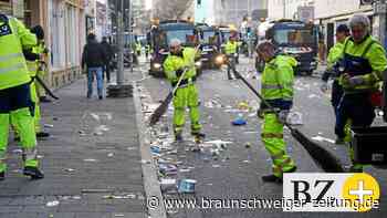 Braunschweiger Schoduvel: Unterwegs mit dem Kehrmaschinenballett