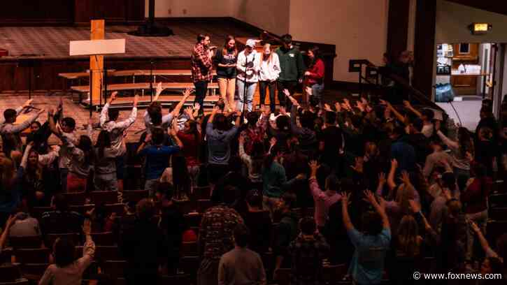 Asbury Revival sparks movements at other Christian colleges: 'Holy Spirit is at work''