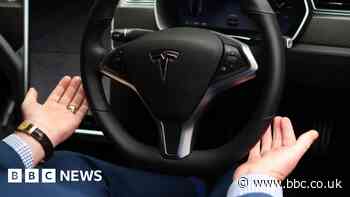 Tesla recalls 363,000 cars over self-driving software