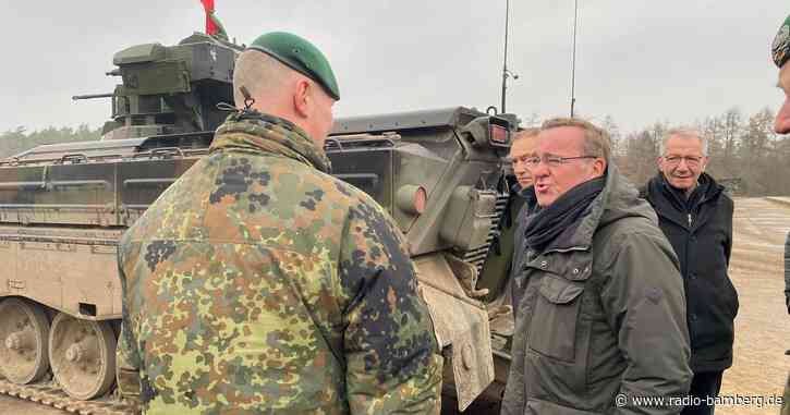 Pistorius besucht Panzerausbildung in Munster