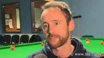 Mickey Chambers: Disability snooker champion wants Paralympics return