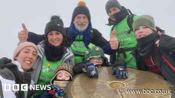 Everest climb boy joins Speedo Mick on Yr Wyddfa ascent