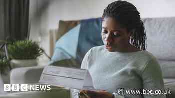 Cost of living: Falling energy bills may prompt more customer deals