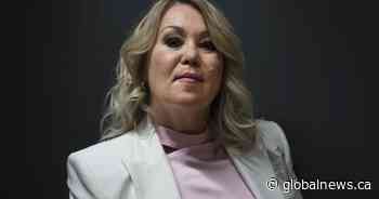 Jann Arden petitions federal government to ban live horse exports for slaughter