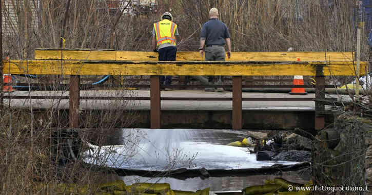 Tanti soldi agli azionisti, troppo pochi alla sicurezza. Così si è arrivati al disastro ferroviario e ambientale dell’Ohio