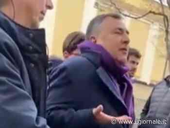 Fiorentina, dura contestazione dei tifosi: "Fuori i soldi"