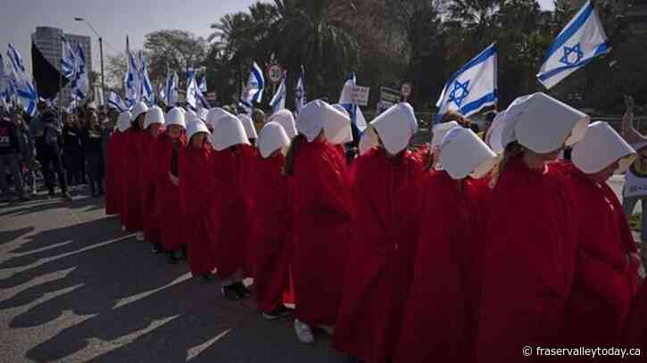 Israeli government advances judicial overhaul despite uproar