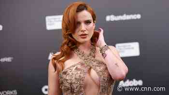 'I'm not signing that': Bella Thorne approached by autograph seeker with sexual photos