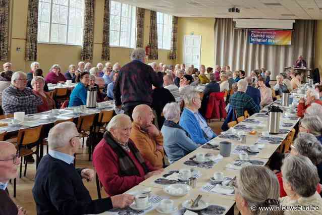 Comité voor Initiatief trakteert senioren