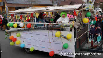 Einen Becher Klärschlamm für jeden