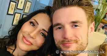 Dating expert shares secrets to first date success including avoiding dinner and 'raunchy texters'