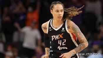 Brittney Griner signs one-year deal with Phoenix Mercury
