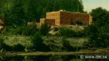 17 potential unmarked graves scanned at former Vancouver Island residential school, First Nation says