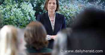 Carmel students quiz Supreme Court justice on law and government