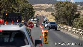 Motorists travelling Tasmania's major highway facing delays as 10-year project drags on