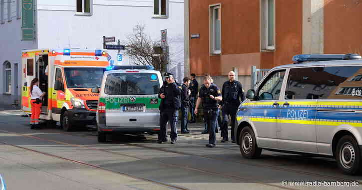 Großaufgebot der Polizei in Nürnberg: Streit unter Angehörigen endet tödlich