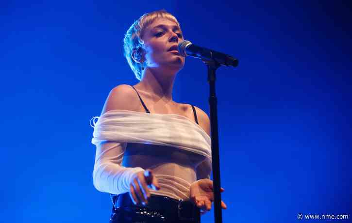 Maggie Rogers notices more fans having panic attacks at gigs