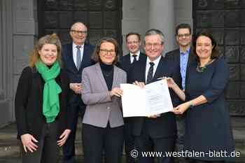 Erster Förderbescheid für Paderborn nach  dem Tornado