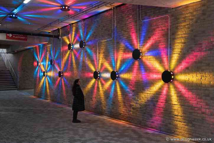 Jason Bruges Studio reveals installation inspired by “nature’s wayfinding”