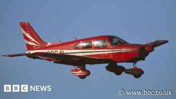 Pilot thought co-pilot who died in cockpit was joking - report